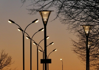 Cột đèn chiếu sáng ngoài trời tại Đà Nẵng đem đến sự an toàn cho mọi người